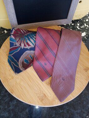 Designer ties 2 Dior 1 de la Renta